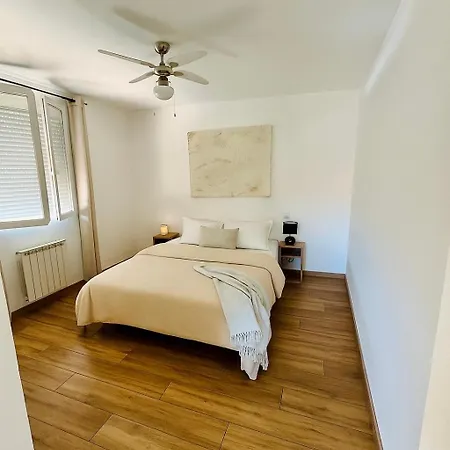 Quiet Charming House 度假居 *